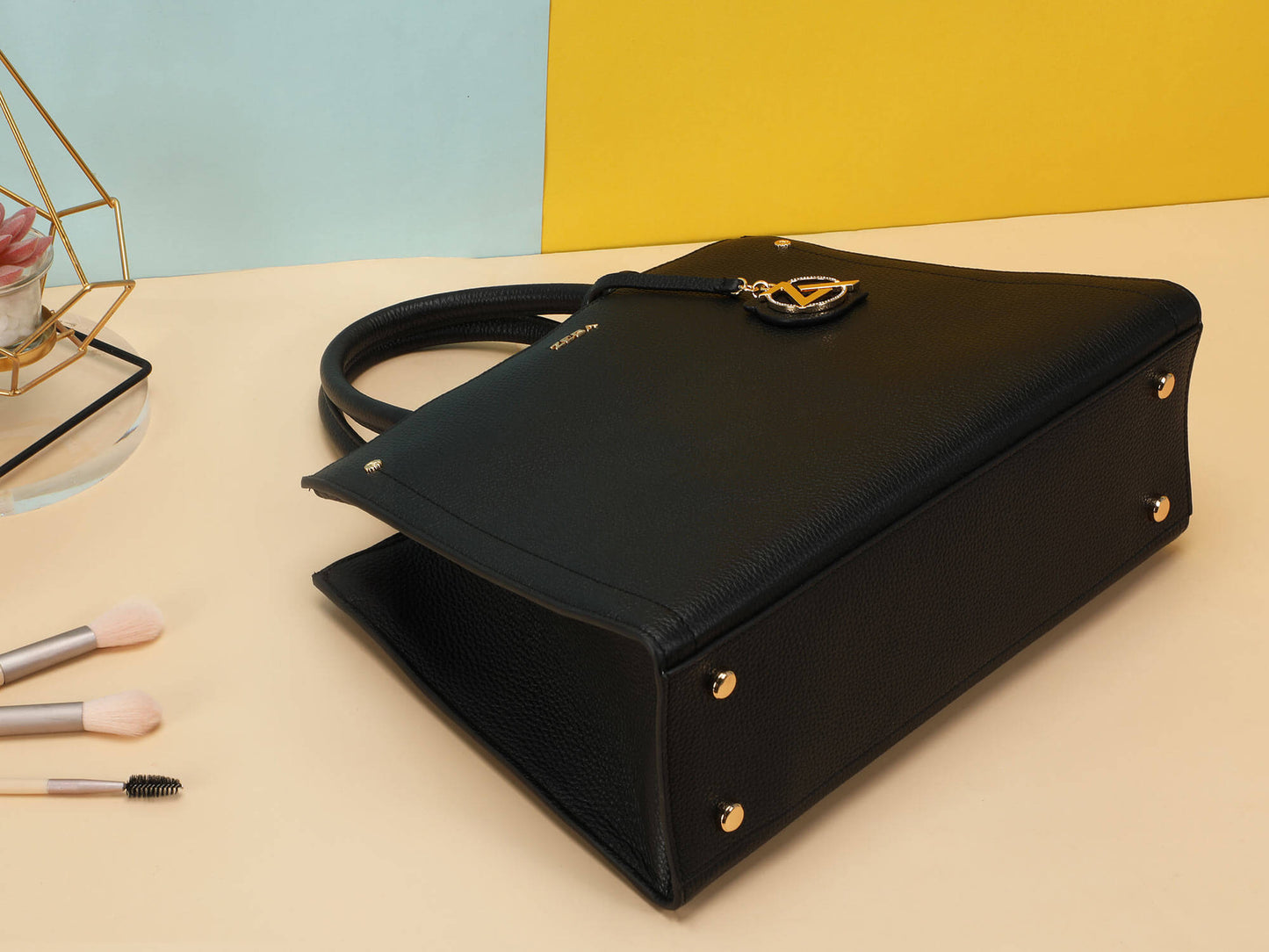 Zeba Luxe Leather Bag