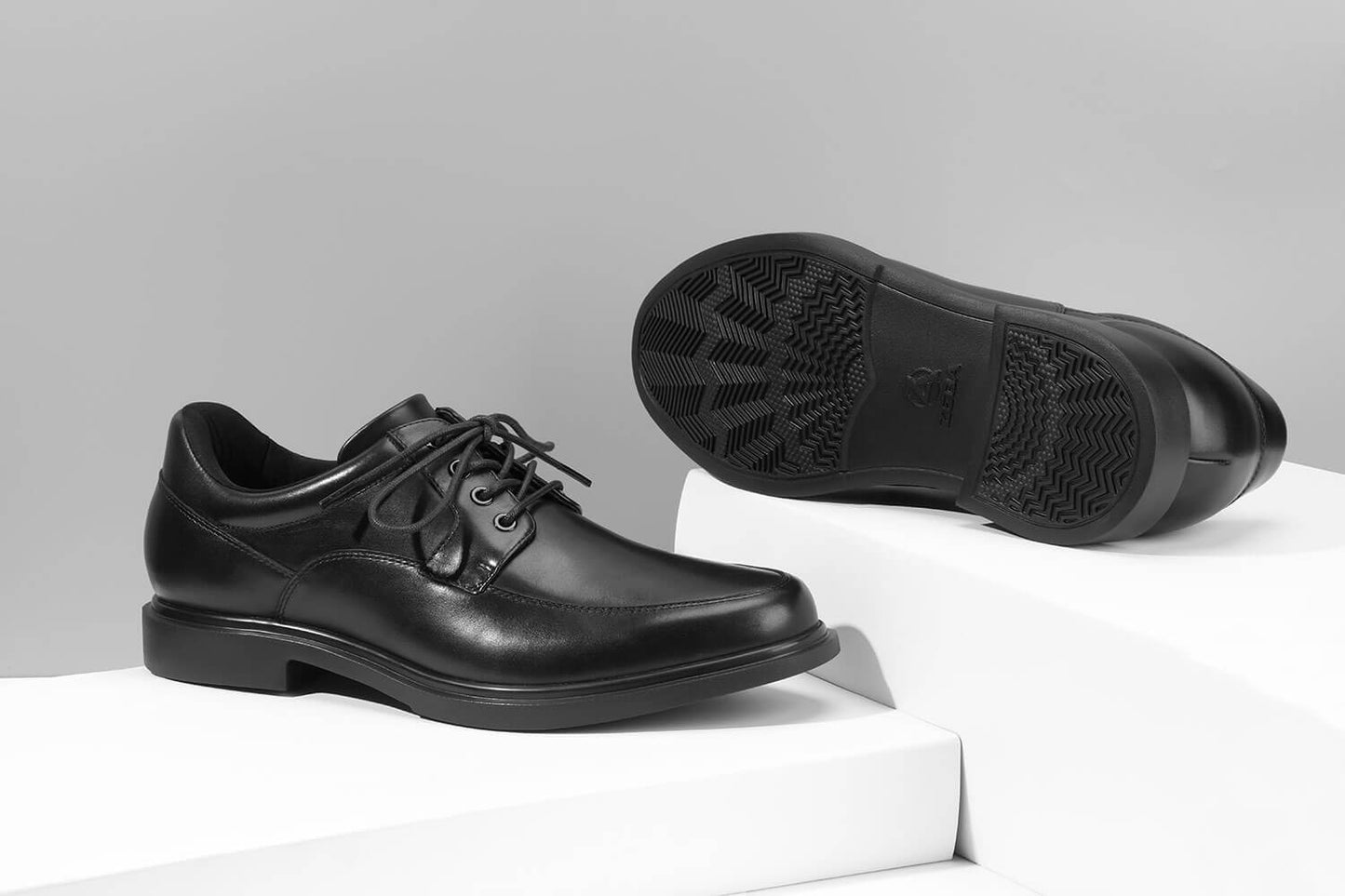 Easy on Dress Shoes (Medium and Extra Wide Available) (Sizes 7-16)