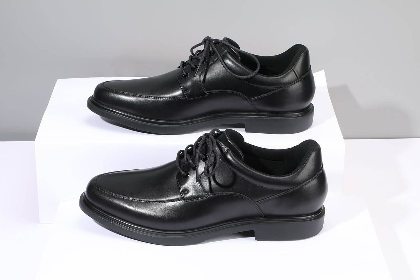 Easy on Dress Shoes (Medium and Extra Wide Available) (Sizes 7-16)