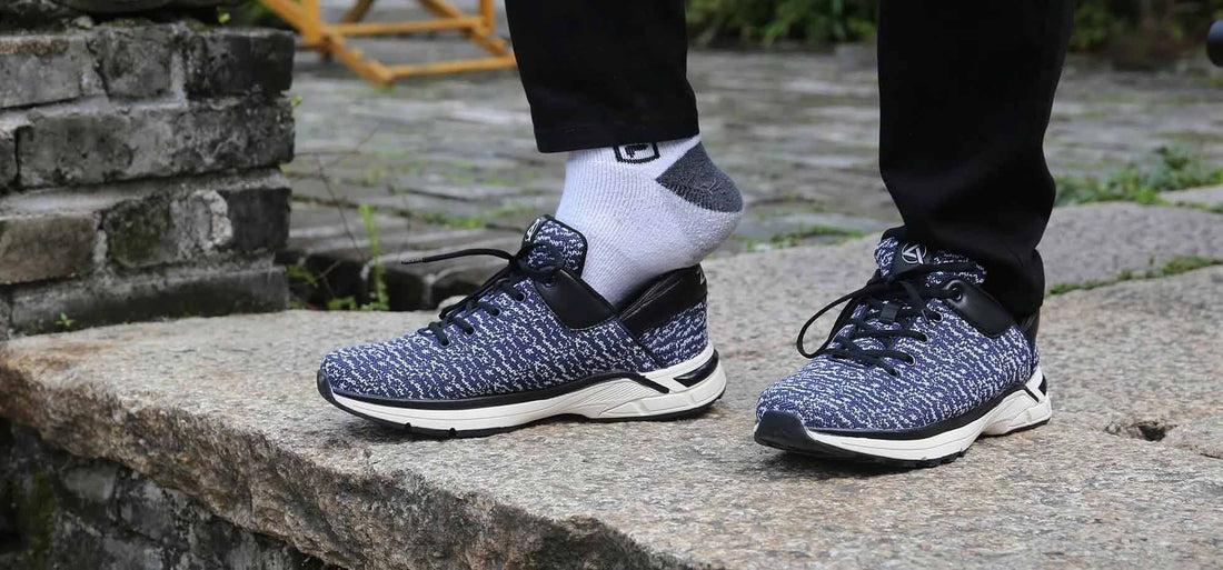 Handsfree Sneakers you can put on without bending down! Zeba Shoes